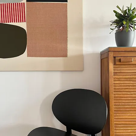 Stylish Well-connected Beachfront Flat Apartmán *